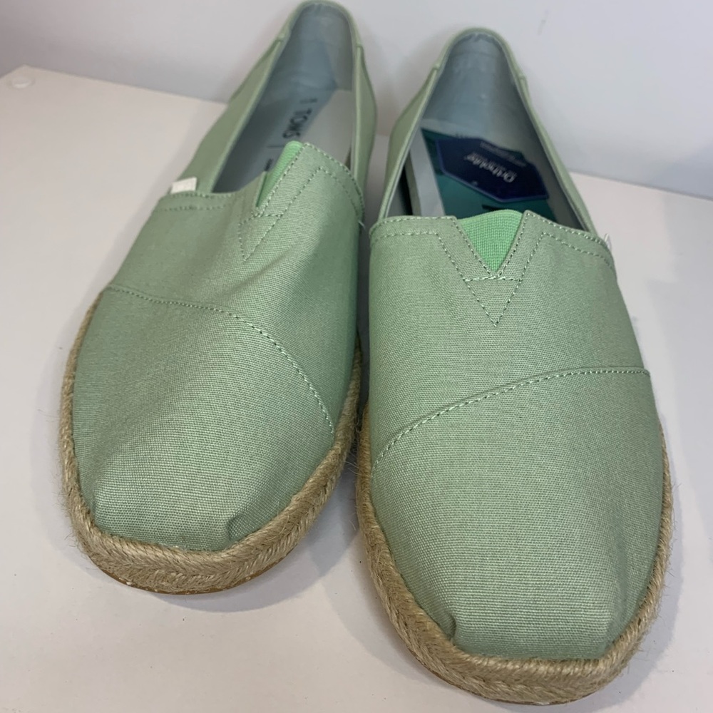 Toms shoe